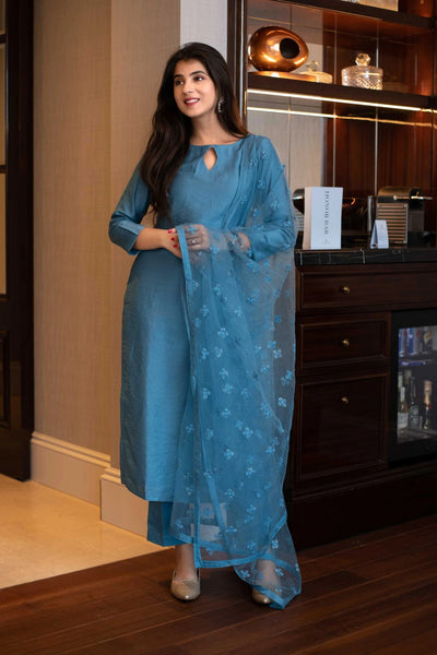 Shop Indian Ethnic Wear Online For Women