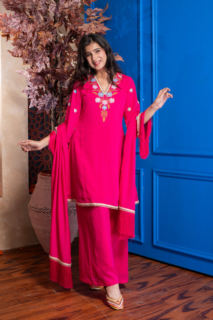 Pink Short Embroidered Bell Sleeves Kurta With Pleated Pants