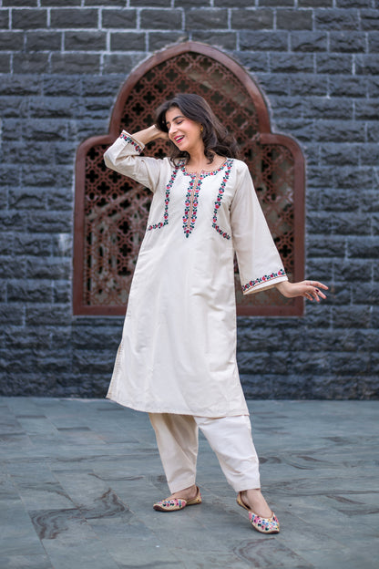 Cream Kurta Embroidery Co-Ord Set