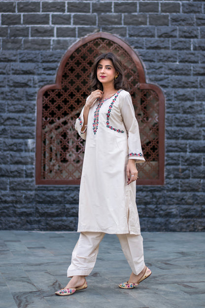 Cream Kurta Embroidery Co-Ord Set