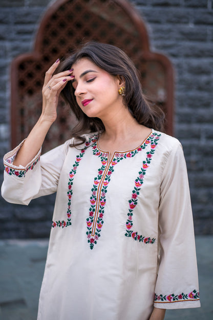 Cream Kurta Embroidery Co-Ord Set