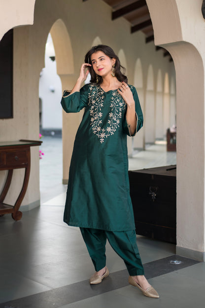 Bottle Green Kurta Embroidery Co-Ord Set