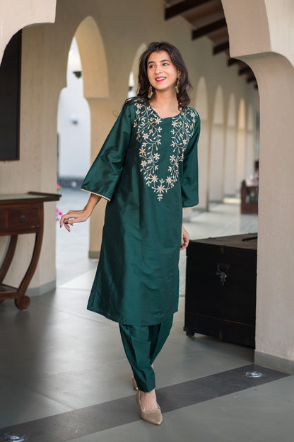 Bottle Green Kurta Embroidery Co-Ord Set