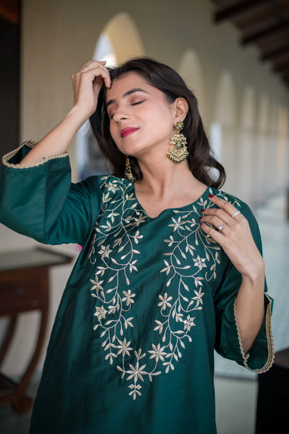 Bottle Green Kurta Embroidery Co-Ord Set