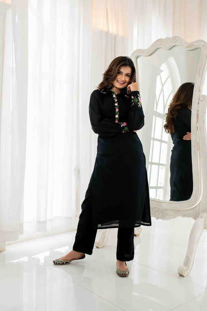 Black Chanderi Embroidered Kurta Set