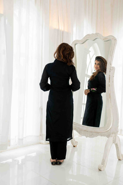 Black Chanderi Embroidered Kurta Set