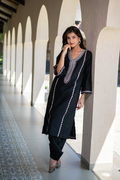 Black Long Kurta Embroidery Co-Ord Set