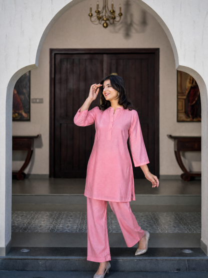 Light Pink Silk Kurta Set With Pocket