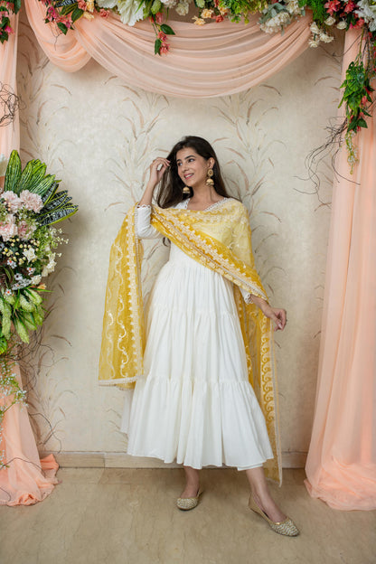 White 3-Tiered Anarkali Kurta With Dupatta