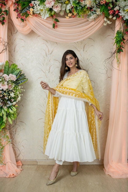 White 3-Tiered Anarkali Kurta With Dupatta