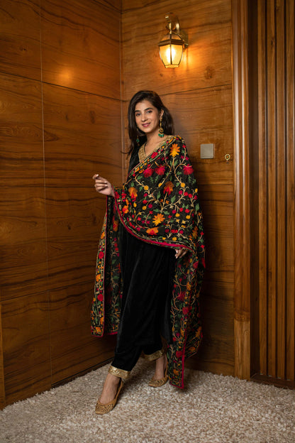 Black Heavy Dupatta Velvet Kurta Set