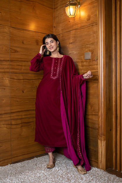 Magenta Velvet Kurta Set