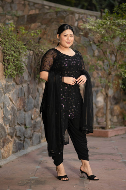 Plus Size Black And Golden Patialla